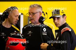 Esteban Ocon (FRA) Renault F1 Team RS19. 03.12.2019. Formula 1 Testing, Yas Marina Circuit, Abu Dhabi, Tuesday.
