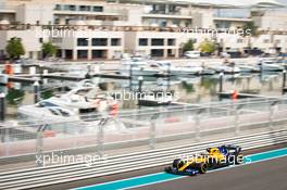 Lando Norris (GBR) McLaren MCL34. 03.12.2019. Formula 1 Testing, Yas Marina Circuit, Abu Dhabi, Tuesday.