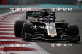 Romain Grosjean (FRA) Haas F1 Team VF-19. 03.12.2019. Formula 1 Testing, Yas Marina Circuit, Abu Dhabi, Tuesday.