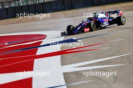 Daniil Kvyat (RUS) Scuderia Toro Rosso STR14 spins in the second practice session. 01.11.2019. Formula 1 World Championship, Rd 19, United States Grand Prix, Austin, Texas, USA, Practice Day.