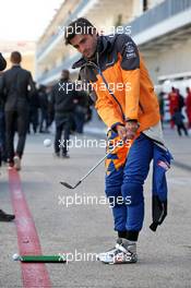 Carlos Sainz Jr (ESP) McLaren plays golf in the paddock. 01.11.2019. Formula 1 World Championship, Rd 19, United States Grand Prix, Austin, Texas, USA, Practice Day.