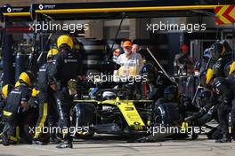 Daniel Ricciardo (AUS), Renault F1 Team during pit stop 03.11.2019. Formula 1 World Championship, Rd 19, United States Grand Prix, Austin, Texas, USA, Race Day.
