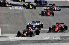 Max Verstappen (NLD) Red Bull Racing RB15 at the start of the race. 03.11.2019. Formula 1 World Championship, Rd 19, United States Grand Prix, Austin, Texas, USA, Race Day.