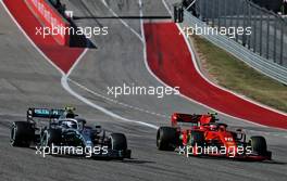 Valtteri Bottas (FIN) Mercedes AMG F1 W10 and Charles Leclerc (MON) Ferrari SF90 battle for position. 03.11.2019. Formula 1 World Championship, Rd 19, United States Grand Prix, Austin, Texas, USA, Race Day.