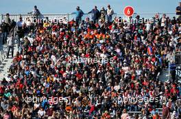 Circuit atmosphere - fans in the grandstand. 02.11.2019. Formula 1 World Championship, Rd 19, United States Grand Prix, Austin, Texas, USA, Qualifying Day.