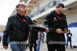 (L to R): Gene Haas (USA) Haas Automotion President with Guenther Steiner (ITA) Haas F1 Team Prinicipal. 03.11.2019. Formula 1 World Championship, Rd 19, United States Grand Prix, Austin, Texas, USA, Race Day.