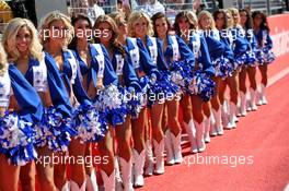 Dallas Cowboys Cheerleaders on the drivers parade. 03.11.2019. Formula 1 World Championship, Rd 19, United States Grand Prix, Austin, Texas, USA, Race Day.