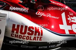 Alfa Romeo Racing C38 - Huski Chocolate branding. 31.10.2019. Formula 1 World Championship, Rd 19, United States Grand Prix, Austin, Texas, USA, Preparation Day.