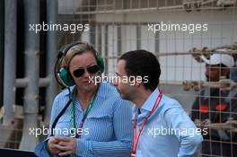 Race, Sabine Kehm (GER), Press officer of Mick Schumacher (GER) and Nicola Todt (FRA) 31.03.2019. FIA Formula 2 Championship, Rd 1, Sakhir, Bahrain, Sunday.