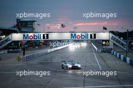 Martin Tomczyk (GER) / Nicky Catsburg (NLD) /  Alexander Sims (GBR) #81 BMW Team MTEK, BMW M8 GTE. 15.03.2019. FIA World Endurance Championship, Round 6, Sebring, USA, Friday.