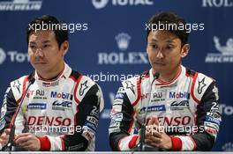 (L to R): Kamui Kobayashi (JPN) Toyota Gazoo Racing with Kazuki Nakajima (JPN) Toyota Gazoo Racing. 04.10.2019. FIA World Endurance Championship, Round 2, Six Hours of Fuji, Fuji, Japan, Sunday.