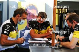 (L to R): Cyril Abiteboul (FRA) Renault Sport F1 Managing Director and Marcin Budkowski (POL) Renault F1 Team Executive Director with Pat Fry (GBR) Renault F1 Team Technical Director (Chassis) and Louis Bordes (FRA) Renault F1 Team Head of Marketing and Communications. 07.08.2020. Formula 1 World Championship, Rd 5, 70th Anniversary Grand Prix, Silverstone, England, Practice Day.