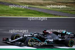Lewis Hamilton (GBR) Mercedes AMG F1 W11. 07.08.2020. Formula 1 World Championship, Rd 5, 70th Anniversary Grand Prix, Silverstone, England, Practice Day.