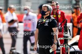 Masashi Yamamoto (JPN) Honda Racing F1 Managing Director on the grid. 09.08.2020. Formula 1 World Championship, Rd 5, 70th Anniversary Grand Prix, Silverstone, England, Race Day.