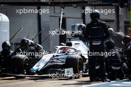 George Russell (GBR) Williams Racing FW43 makes a pit stop. 09.08.2020. Formula 1 World Championship, Rd 5, 70th Anniversary Grand Prix, Silverstone, England, Race Day.
