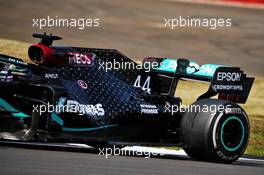 Lewis Hamilton (GBR) Mercedes AMG F1 W11 - worn rear tyre. 09.08.2020. Formula 1 World Championship, Rd 5, 70th Anniversary Grand Prix, Silverstone, England, Race Day.