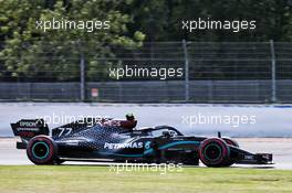 Valtteri Bottas (FIN) Mercedes AMG F1 W11. 08.08.2020. Formula 1 World Championship, Rd 5, 70th Anniversary Grand Prix, Silverstone, England, Qualifying Day.