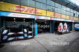 Williams Racing pit garages. 13.03.2020. Formula 1 World Championship, Rd 1, Australian Grand Prix, Albert Park, Melbourne, Australia, Practice Day.
