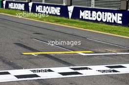 Circuit atmosphere - grid markings. 11.03.2020. Formula 1 World Championship, Rd 1, Australian Grand Prix, Albert Park, Melbourne, Australia, Preparation Day.