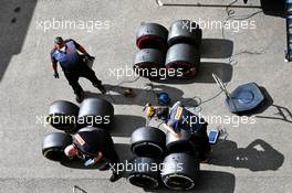 Pirelli tyre engineers. 03.07.2020. Formula 1 World Championship, Rd 1, Austrian Grand Prix, Spielberg, Austria, Practice Day.