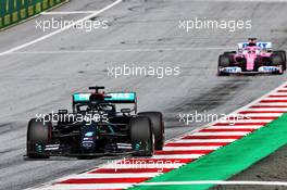 Lewis Hamilton (GBR) Mercedes AMG F1 W11 at the start of the race. 05.07.2020. Formula 1 World Championship, Rd 1, Austrian Grand Prix, Spielberg, Austria, Race Day.