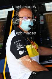 Mark Slade (GBR) Renault F1 Team Race Engineer. 04.07.2020. Formula 1 World Championship, Rd 1, Austrian Grand Prix, Spielberg, Austria, Qualifying Day.
