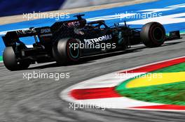 Lewis Hamilton (GBR) Mercedes AMG F1 W11. 04.07.2020. Formula 1 World Championship, Rd 1, Austrian Grand Prix, Spielberg, Austria, Qualifying Day.