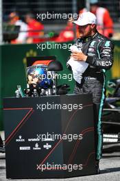 Pole sitter Valtteri Bottas (FIN) Mercedes AMG F1 W11 in qualifying parc ferme. 04.07.2020. Formula 1 World Championship, Rd 1, Austrian Grand Prix, Spielberg, Austria, Qualifying Day.