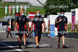 Paddock atmosphere - Red Bull Racing mechanics. 02.07.2020. Formula 1 World Championship, Rd 1, Austrian Grand Prix, Spielberg, Austria, Preparation Day.