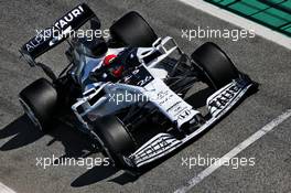 Daniil Kvyat (RUS) AlphaTauri AT01. 21.02.2020. Formula One Testing, Day Three, Barcelona, Spain. Friday.