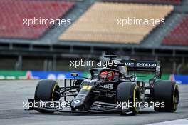 Esteban Ocon (FRA) Renault F1 Team RS20. 28.02.2020. Formula One Testing, Day Three, Barcelona, Spain. Friday.