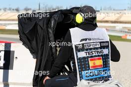 F1 Camera Operator trackside. 28.02.2020. Formula One Testing, Day Three, Barcelona, Spain. Friday.