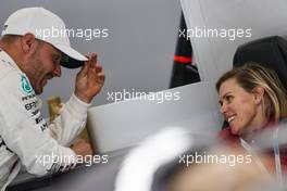 Valtteri Bottas (FIN), Mercedes AMG F1 and Tiffany Cromwell (AUS), professionnal cyclist and Valtteri Bottas girlfriend  27.02.2020. Formula One Testing, Day Two, Barcelona, Spain. Thursday.