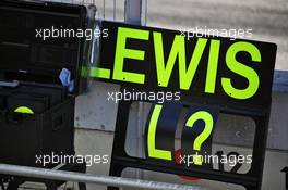 Pit board for Lewis Hamilton (GBR) Mercedes AMG F1. 27.02.2020. Formula One Testing, Day Two, Barcelona, Spain. Thursday.