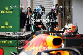 (L to R): Valtteri Bottas (FIN) Mercedes AMG F1 and race winner Lewis Hamilton (GBR) Mercedes AMG F1 in parc ferme. 30.08.2020. Formula 1 World Championship, Rd 7, Belgian Grand Prix, Spa Francorchamps, Belgium, Race Day.