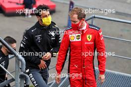 (L to R): Daniel Ricciardo (AUS) Renault F1 Team and Sebastian Vettel (GER) Ferrari. 29.08.2020. Formula 1 World Championship, Rd 7, Belgian Grand Prix, Spa Francorchamps, Belgium, Qualifying Day.