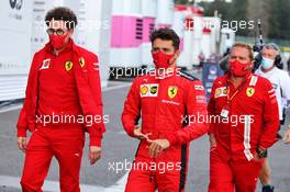 (L to R): Mattia Binotto (ITA) Ferrari Team Principal with Charles Leclerc (MON) Ferrari. 29.08.2020. Formula 1 World Championship, Rd 7, Belgian Grand Prix, Spa Francorchamps, Belgium, Qualifying Day.