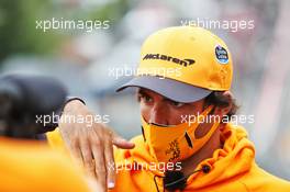 Carlos Sainz Jr (ESP) McLaren walks the circuit with the team. 27.08.2020. Formula 1 World Championship, Rd 7, Belgian Grand Prix, Spa Francorchamps, Belgium, Preparation Day.