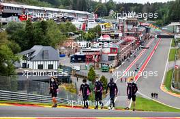 Lance Stroll (CDN) Racing Point F1 Team walks the circuit with the team. 27.08.2020. Formula 1 World Championship, Rd 7, Belgian Grand Prix, Spa Francorchamps, Belgium, Preparation Day.