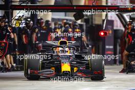 Max Verstappen (NLD) Red Bull Racing RB16. 27.11.2020. Formula 1 World Championship, Rd 15, Bahrain Grand Prix, Sakhir, Bahrain, Practice Day