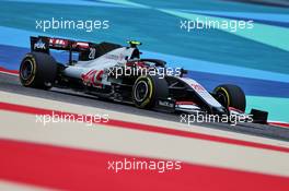 Kevin Magnussen (DEN) Haas VF-20. 27.11.2020. Formula 1 World Championship, Rd 15, Bahrain Grand Prix, Sakhir, Bahrain, Practice Day