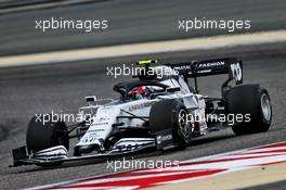 Pierre Gasly (FRA) AlphaTauri AT01. 27.11.2020. Formula 1 World Championship, Rd 15, Bahrain Grand Prix, Sakhir, Bahrain, Practice Day