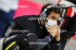 Daniel Ricciardo (AUS) Renault F1 Team on the grid. 29.11.2020. Formula 1 World Championship, Rd 15, Bahrain Grand Prix, Sakhir, Bahrain, Race Day.