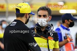 Cyril Abiteboul (FRA) Renault Sport F1 Managing Director with Esteban Ocon (FRA) Renault F1 Team. 29.11.2020. Formula 1 World Championship, Rd 15, Bahrain Grand Prix, Sakhir, Bahrain, Race Day.