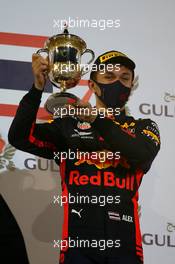 3rd place Alexander Albon (THA) Red Bull Racing RB16. 29.11.2020. Formula 1 World Championship, Rd 15, Bahrain Grand Prix, Sakhir, Bahrain, Race Day.