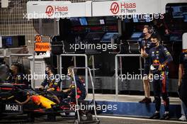 Alexander Albon (THA) Red Bull Racing RB16 in the pits while the race is stopped. 29.11.2020. Formula 1 World Championship, Rd 15, Bahrain Grand Prix, Sakhir, Bahrain, Race Day.