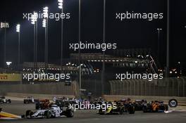 Pierre Gasly (FRA) AlphaTauri AT01 at the start of the race. 29.11.2020. Formula 1 World Championship, Rd 15, Bahrain Grand Prix, Sakhir, Bahrain, Race Day.