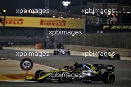 Esteban Ocon (FRA) Renault F1 Team RS20. 29.11.2020. Formula 1 World Championship, Rd 15, Bahrain Grand Prix, Sakhir, Bahrain, Race Day.