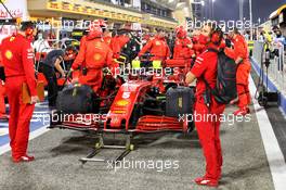 Sebastian Vettel (GER) Ferrari SF1000 in the pits while the race is stopped. 29.11.2020. Formula 1 World Championship, Rd 15, Bahrain Grand Prix, Sakhir, Bahrain, Race Day.