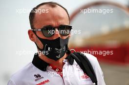 Robert Kubica (POL) Alfa Romeo Racing Reserve Driver. 28.11.2020. Formula 1 World Championship, Rd 15, Bahrain Grand Prix, Sakhir, Bahrain, Qualifying Day.